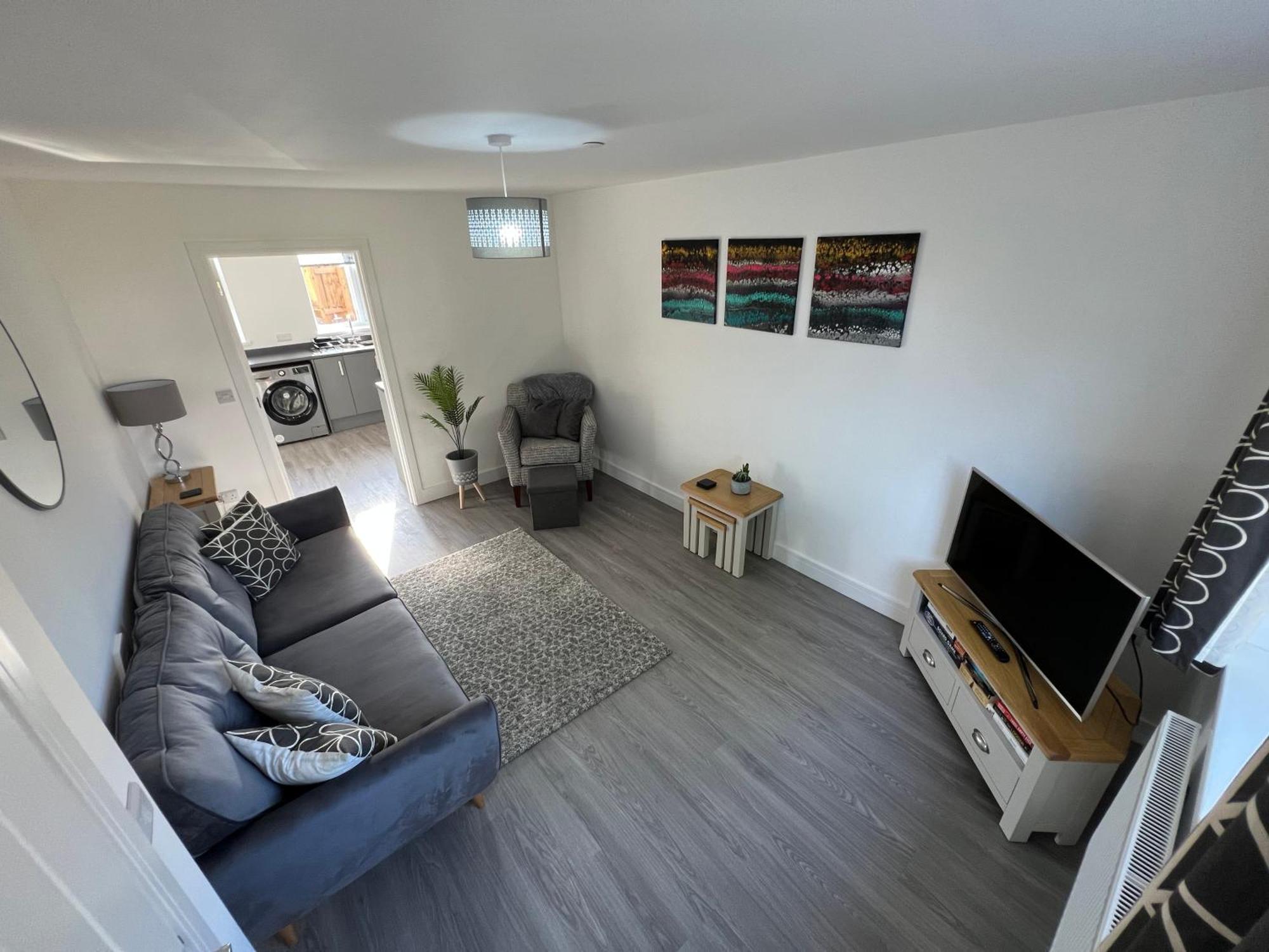 Modern, Two Double Bedroom House With Free Parking تشيبستو المظهر الخارجي الصورة