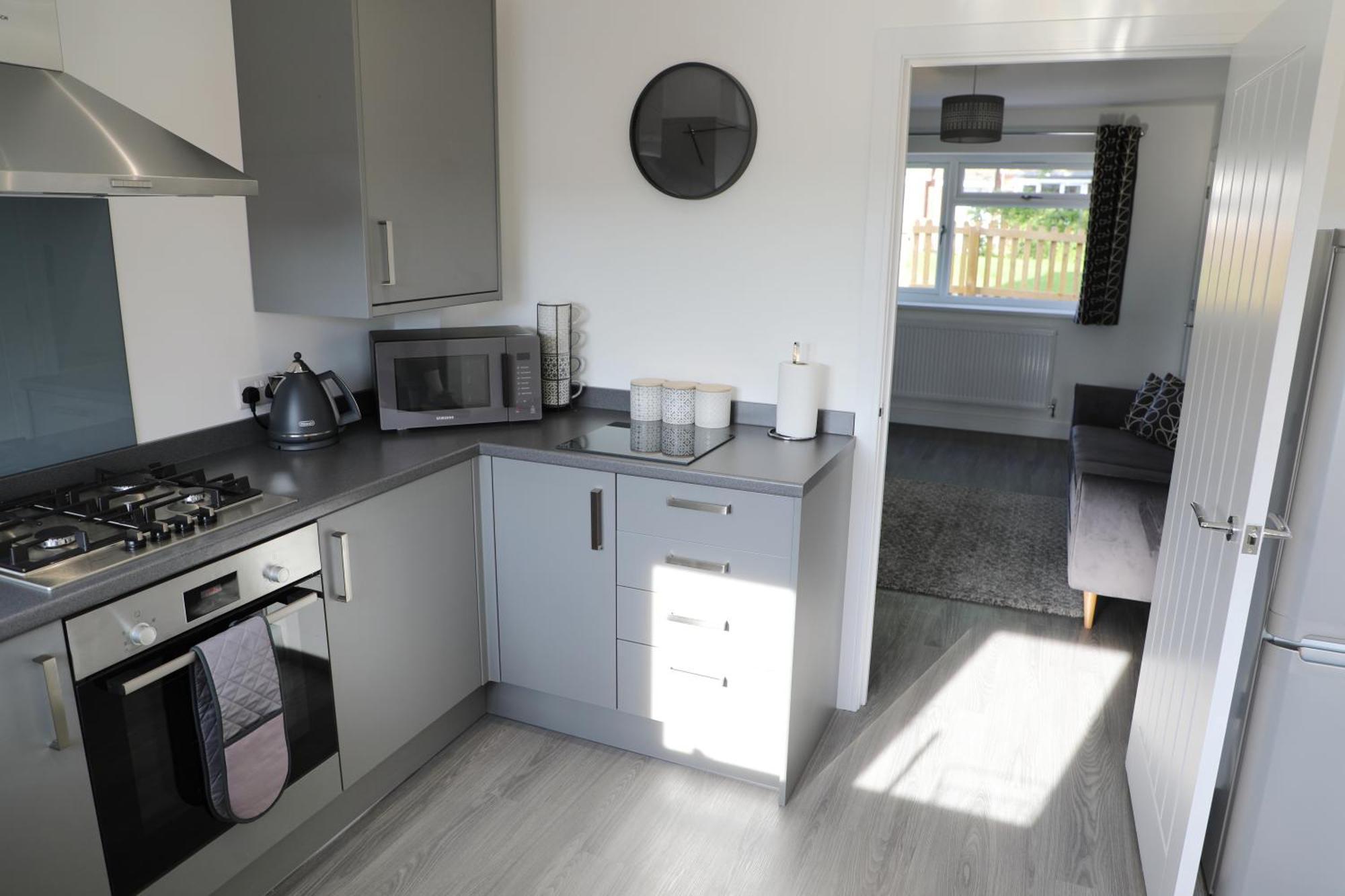 Modern, Two Double Bedroom House With Free Parking تشيبستو المظهر الخارجي الصورة