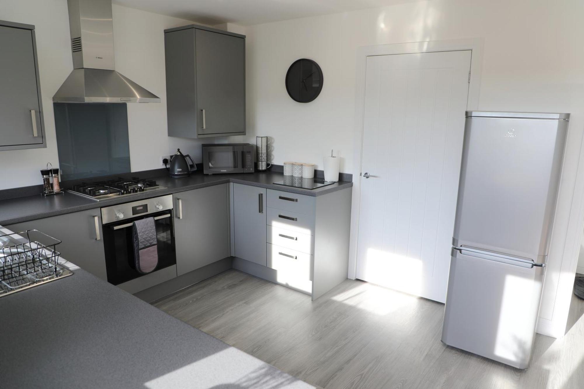 Modern, Two Double Bedroom House With Free Parking تشيبستو المظهر الخارجي الصورة